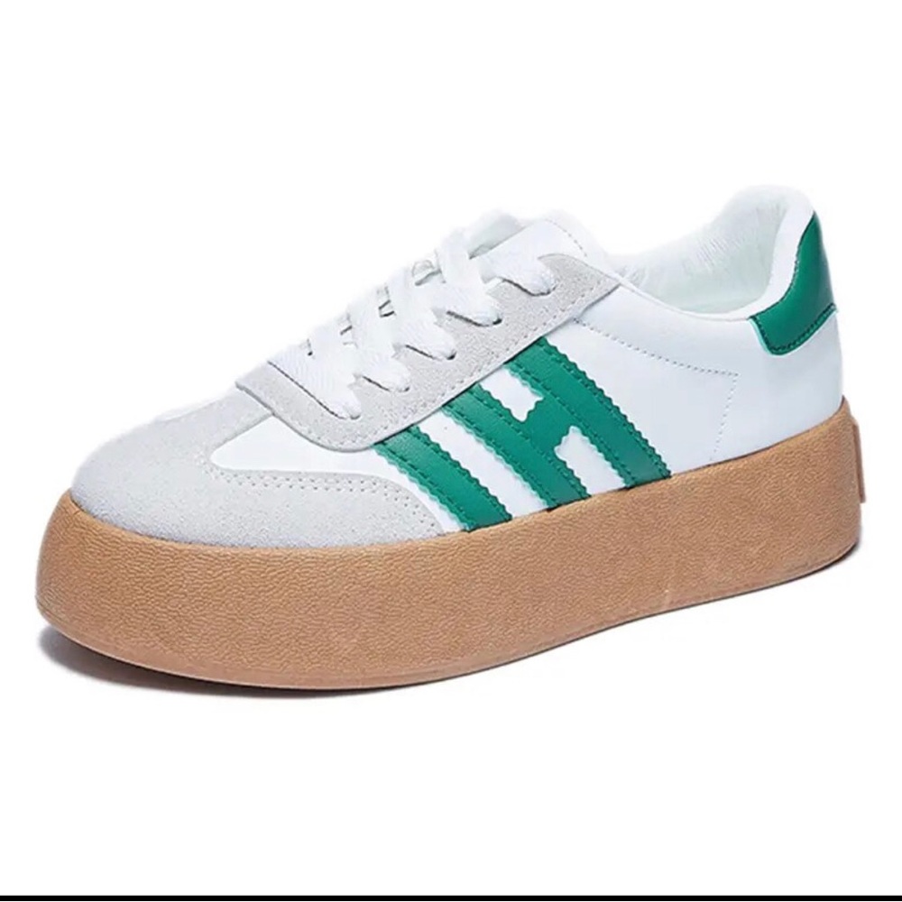BRAND NEW SUPER CUTE GREEN FASHION LEATHER PLATFORM SNEAKERS